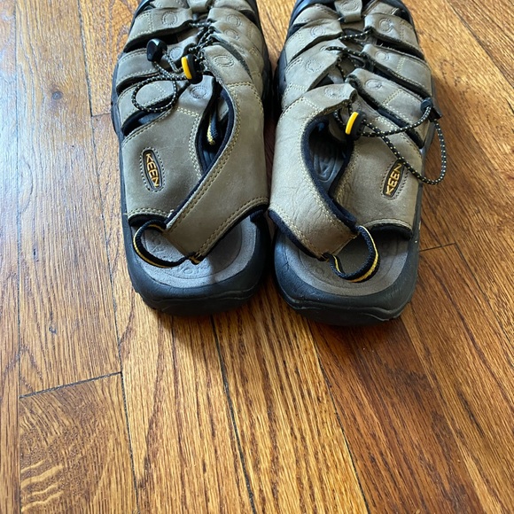 Keen Men Newport Outdoor Sandals - Picture 6 of 11